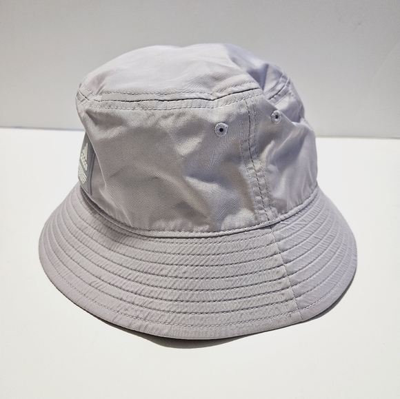 Adidas Foldable Bucket Cap Silver Dawn/Violet Hat One Size EUC - Picture 4 of 10